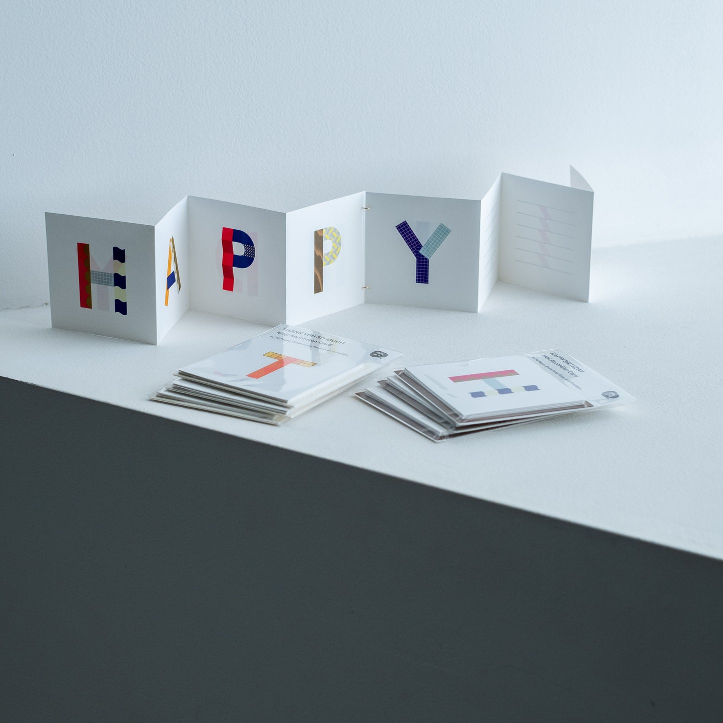 HAPPY BIRTHDAY Moji Accordion Card